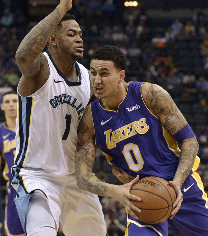 引了众多篮 引了众多篮