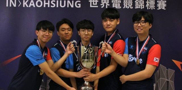 不仅代表着 不仅代表着