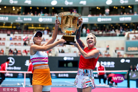 德天空：拜仁内部许多人认为穆勒明夏退役；曼联仍关注格雷茨卡