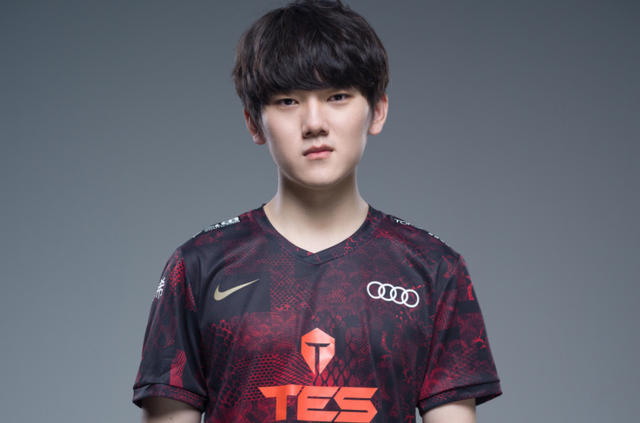 德天空：拜仁内部许多人认为穆勒明夏退役；曼联仍关注格雷茨卡