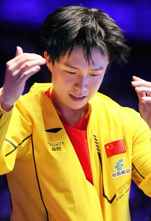 每体：去年巴萨真的很想签杜埃，德科欣赏他但资金有限.