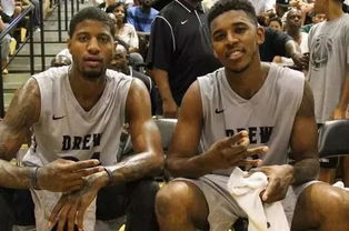 在密集赛程 在密集赛程