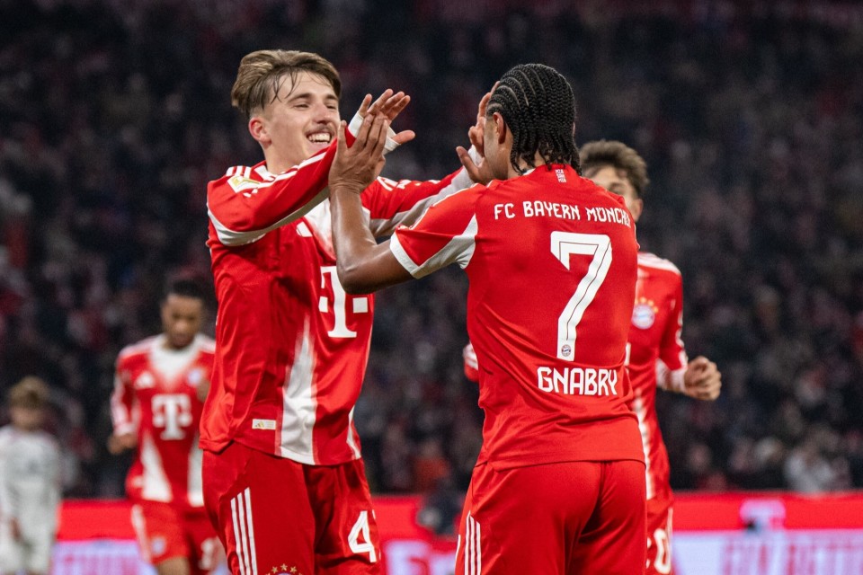 靠的正是 靠的正是